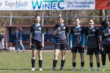 Bild 54 - wBJ VfL Pinneberg - Waldd�rfer SV : Ergebnis: 5:0